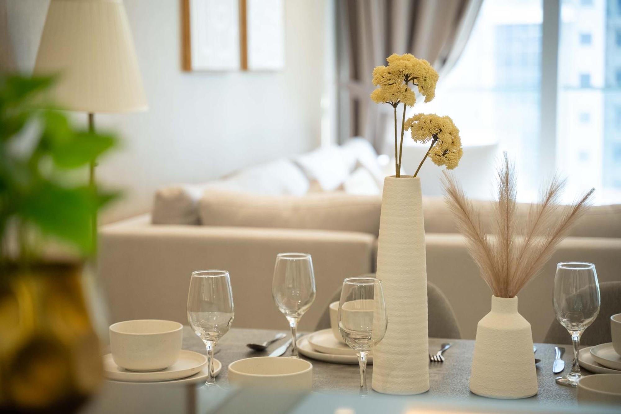 شقة Burj Khalifa Views 2Br With Infinity Pool Downtown دبي المظهر الخارجي الصورة