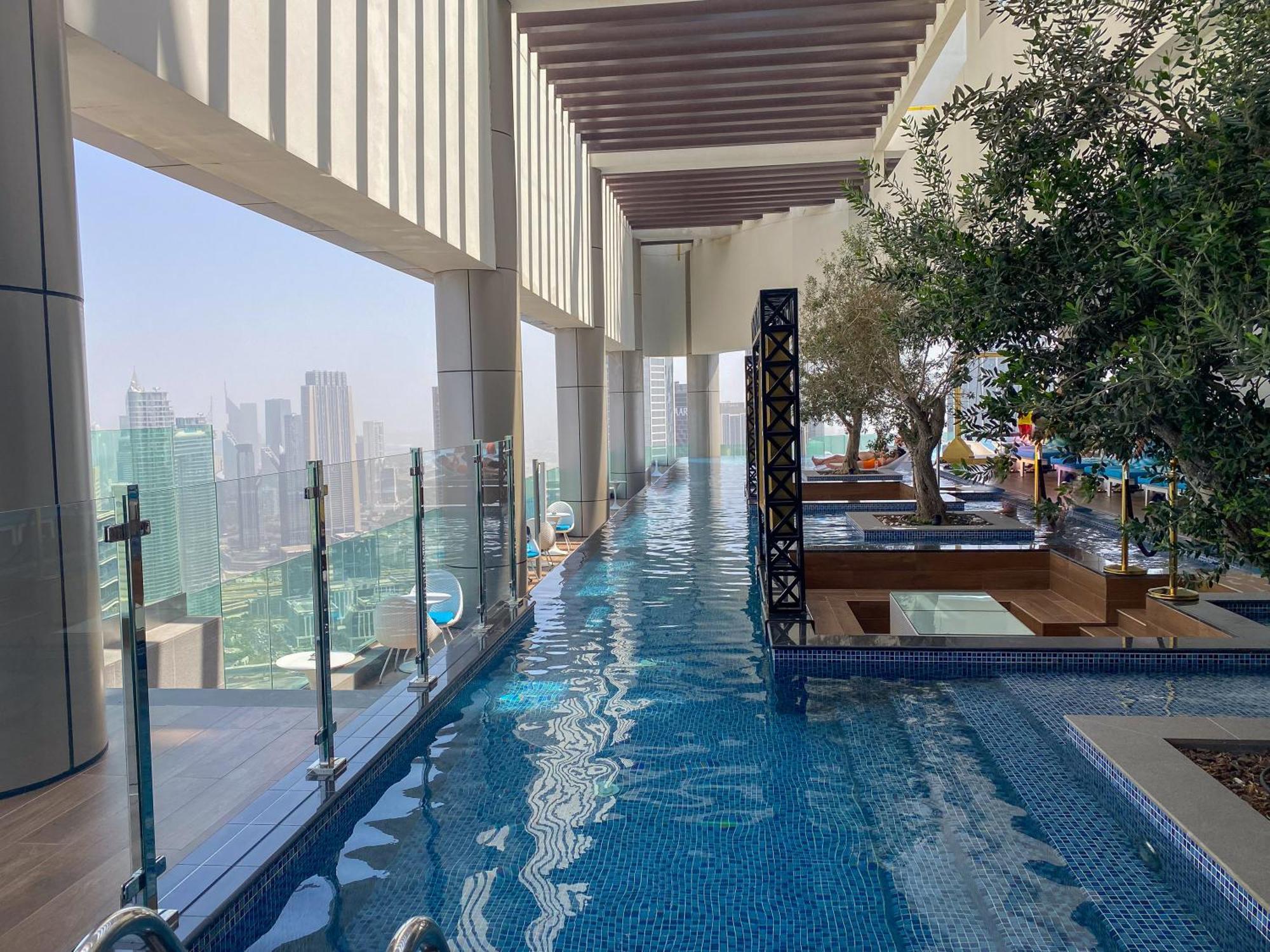 شقة Burj Khalifa Views 2Br With Infinity Pool Downtown دبي المظهر الخارجي الصورة