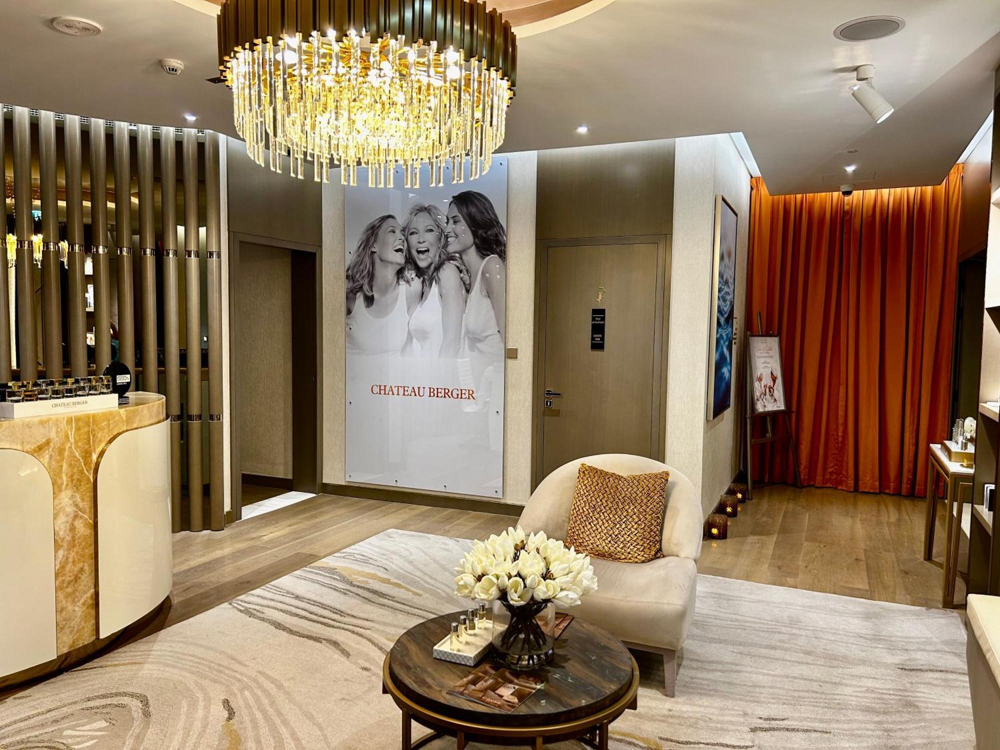 شقة Burj Khalifa Views 2Br With Infinity Pool Downtown دبي المظهر الخارجي الصورة