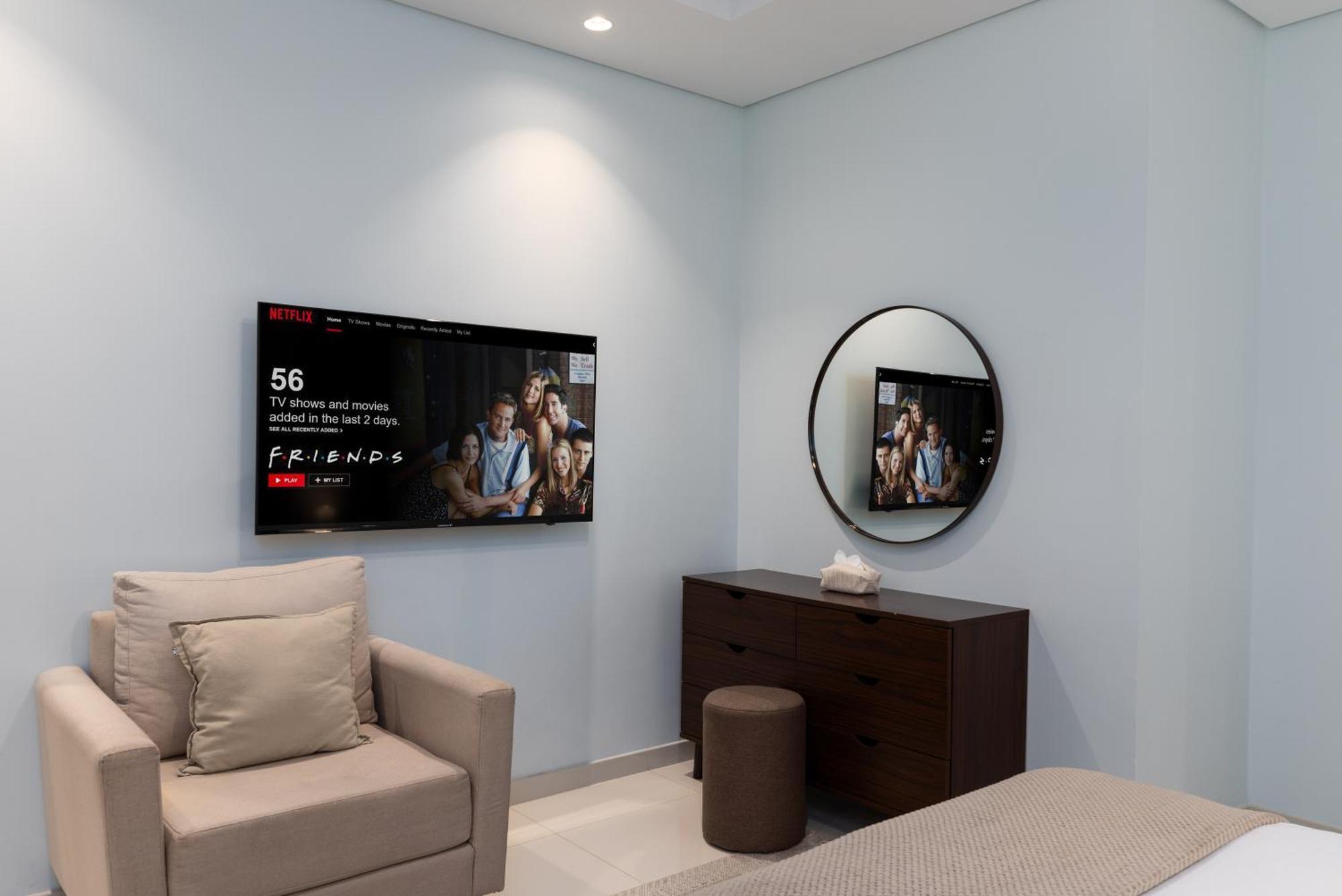 شقة Burj Khalifa Views 2Br With Infinity Pool Downtown دبي المظهر الخارجي الصورة